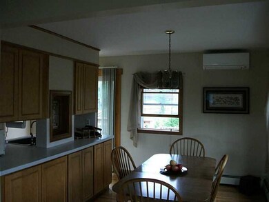 5 Woodbine St, Bristol, RI 02809 - photo 5
