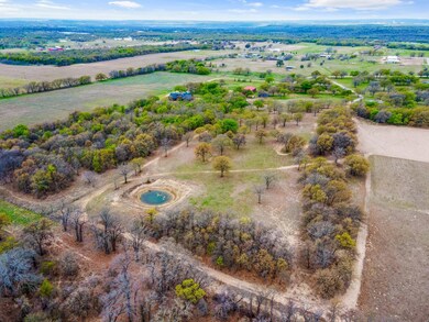 831 Cool Jct, Millsap, TX 76066 - photo 4