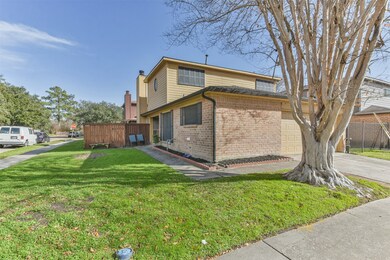 7862 Greenedge Dr, Houston, TX 77040 - photo 3