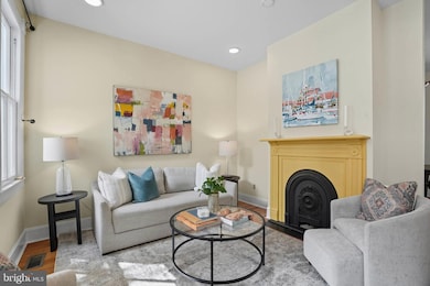 107 Charles St, Annapolis, MD 21401 - photo 4