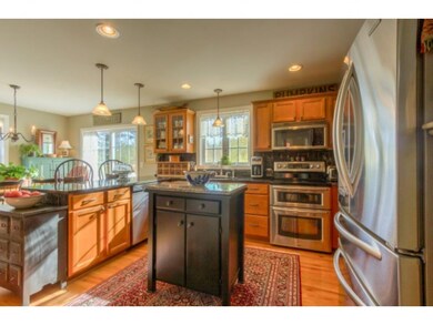 7 Winslow Dr, Somersworth, NH 03878 - photo 3