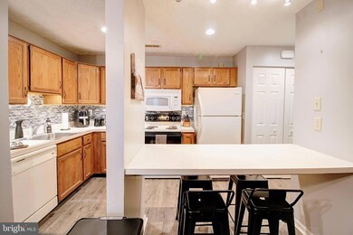 2136 Wainwright Ct unit 1C, Frederick, MD 21702 - photo 7