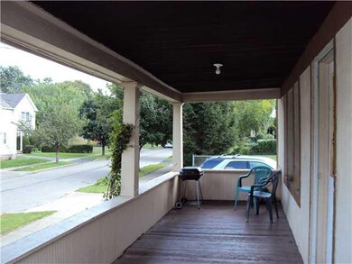 Exterior Front GRAT AREA TO SIT AND RELEAX
