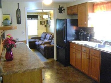 89 Atlanta St, Haverhill, MA 01832 - photo 4