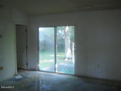 Living Area.jpg