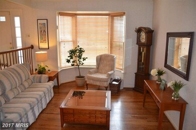 10822 Brewer House Rd, Rockville, MD 20852 - photo 3