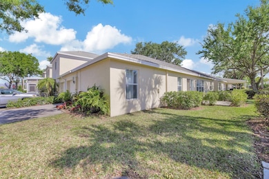 10890 Sea Hibiscus Ln unit 10890, Tamarac, FL 33321 - photo 3