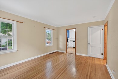 3654 Queen Ave N, Minneapolis, MN 55412 - photo 6