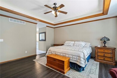 5102 Perry Ln, Shawnee, KS 66203 - photo 7