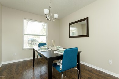 003_Dining Room