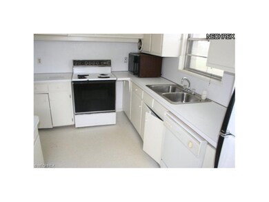 28942 Ridge Rd, Wickliffe, OH 44092 - photo 5