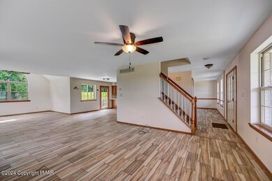 2242 Hill Rd, Effort, PA 18330 - photo 3