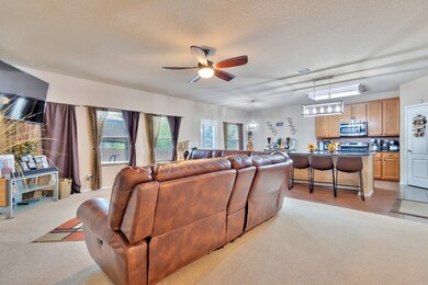 10519 Lupine Canyon, Helotes, TX 78023 - photo 5