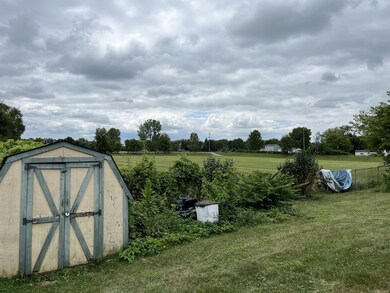 3083 Falcon Bridge Dr, Columbus, OH 43232 - photo 3