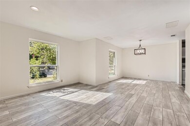 4028 Aragon Dr, Fort Worth, TX 76133 - photo 6