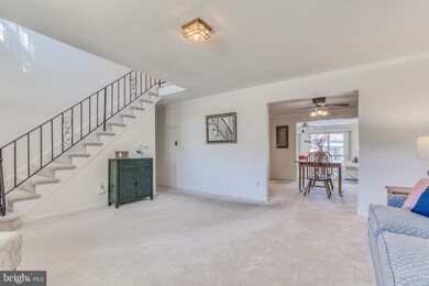 8400 Hallmark Cir, Parkville, MD 21234 - photo 4