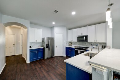 386 De Coster Blvd, Alvin, TX 77511 - photo 7