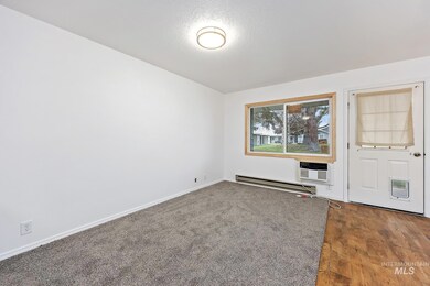 511 Union Ave, Filer, ID 83328 - photo 6