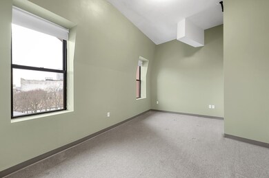 5 Pleasant St unit 504, Worcester, MA 01609 - photo 6