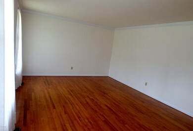 908 Daniel Dr, Jacksonville, NC 28540 - photo 4