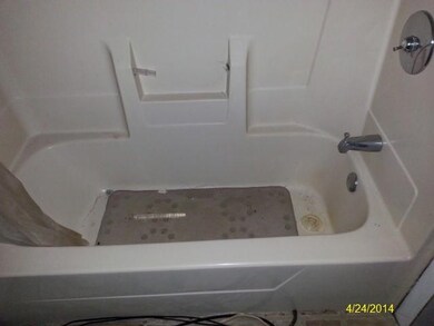 2316 Primrose Ave, Elkhart, IN 46516 - photo 2