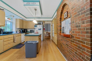 272 N Falmouth Hwy, North Falmouth, MA 02556 - photo 7