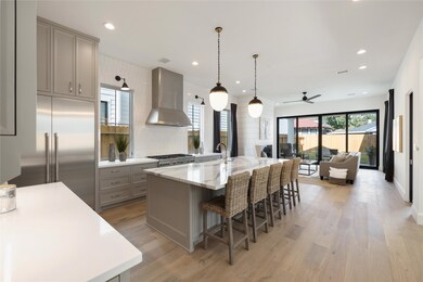 627 Merrill St, Houston, TX 77009 - photo 7