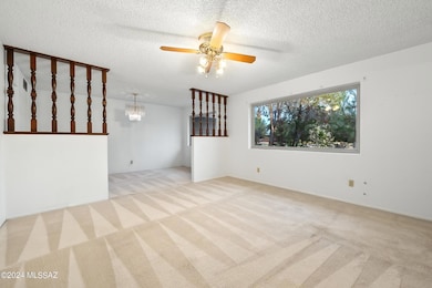 06-Living & Dining Area2