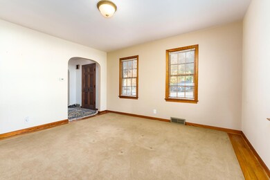 Franklin_St_W_415_Otsego_49078-7