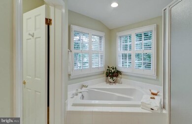 4733 34th Rd N, Arlington, VA 22207 - photo 5