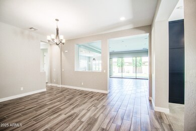 FAMILY ROOM 1