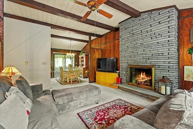 Living Room to Eating Area