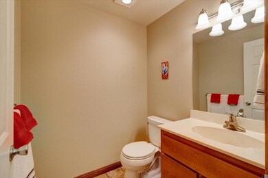 10-208 Northview Drive-10