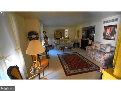 63 E Ridge Cir, Feasterville Trevose, PA 19053 - photo 5