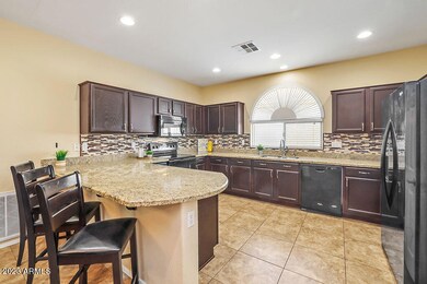 Bright & Open Kitchen!