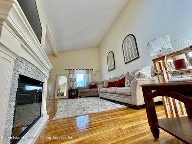 223 Bishop St, Staten Island, NY 10306 - photo 6