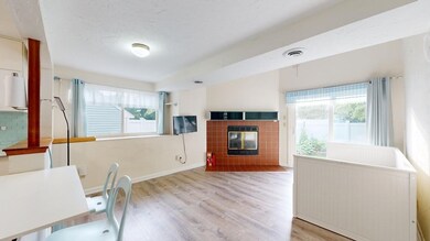 205 Lake St unit 43, East Weymouth, MA 02189 - photo 2