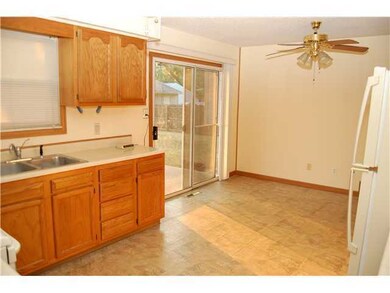 3655 Beechton Rd, Columbus, OH 43232 - photo 7