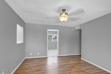 1112 Cimarron St, El Paso, TX 79915 - photo 4