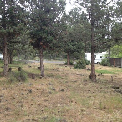 2227 NW 7th St, Bend, OR 97701 - photo 2