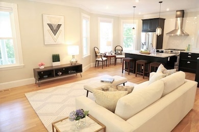 40 Evergreen Ave unit 1, Somerville, MA 02145 - photo 2