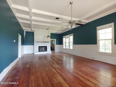 2 Living Room