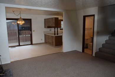 4301 Iowa Dr unit A, Anchorage, AK 99517 - photo 4