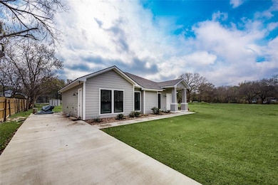 2509 W 3rd Ave, Corsicana, TX 75110 - photo 3