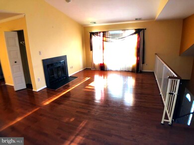 19921 Appledowre Cir, Germantown, MD 20876 - photo 5