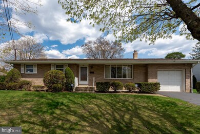 695 Harvey St, West Hazleton, PA 18202 - photo 4