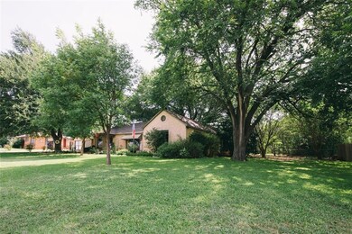 1470 Hillcrest Blvd, Gainesville, TX 76240 - photo 4