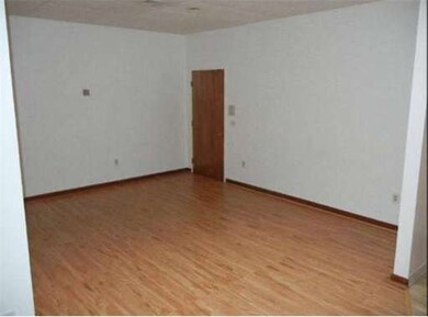 15 Hawley St unit 303, Northampton, MA 01060 - photo 7