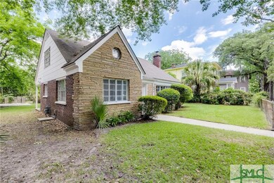646 E 36th St, Savannah, GA 31401 - photo 4