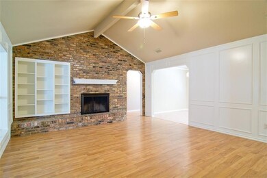 120 Marseille Dr, Hurst, TX 76054 - photo 4